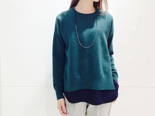 ニッティブラウス　グリーン　前.jpg