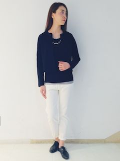 3.1　ちょいゆるデニム　ホワイト　コーデ　アップ.jpg