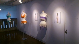 int-130309.jpg
