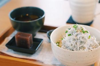 しらす丼.jpg