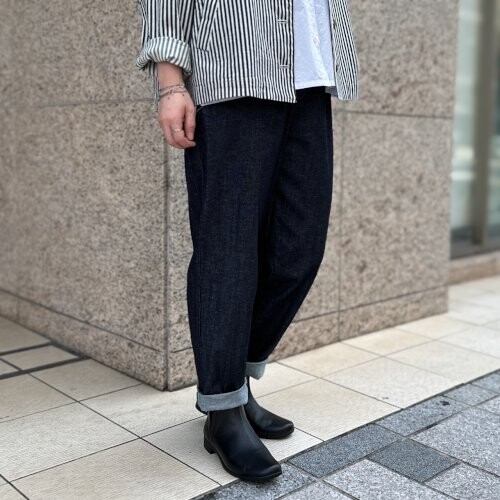 cha120820-09.jpg