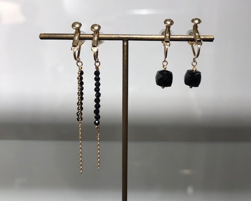 me181024-04.jpg